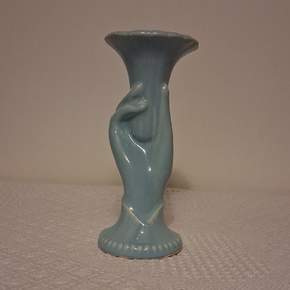 🌷 Vintage Shawnee Pottery Blue Tulip Hand Vase – USA, 1940s - Picture 3 of 15